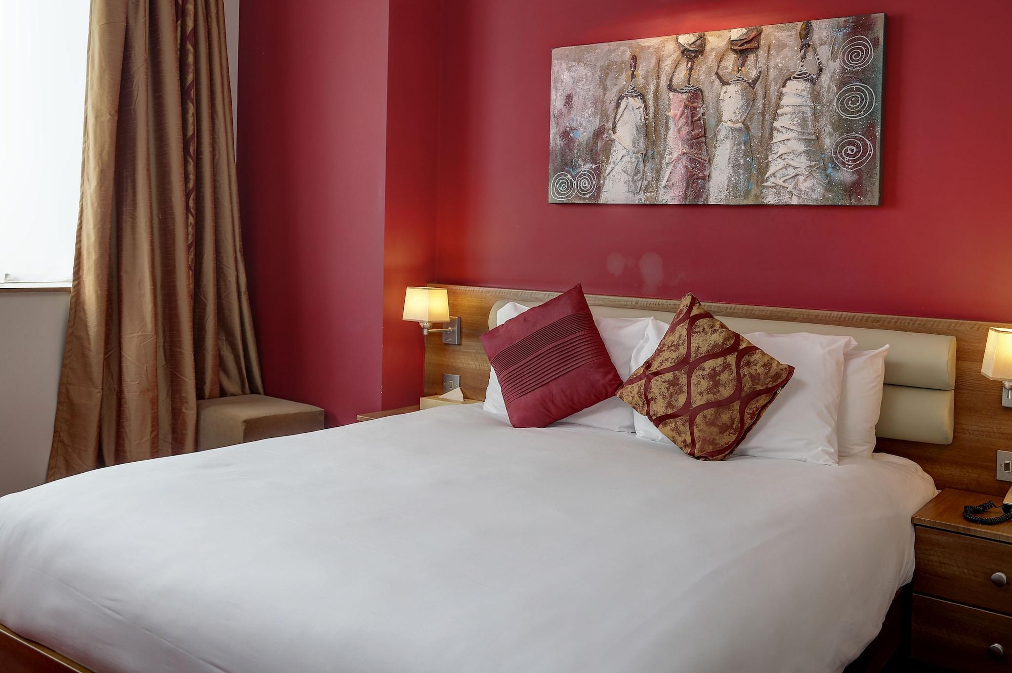 Airlink Hotel 4*