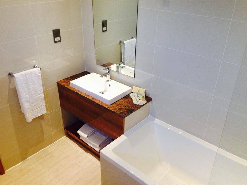 Hotel Airlink 4*